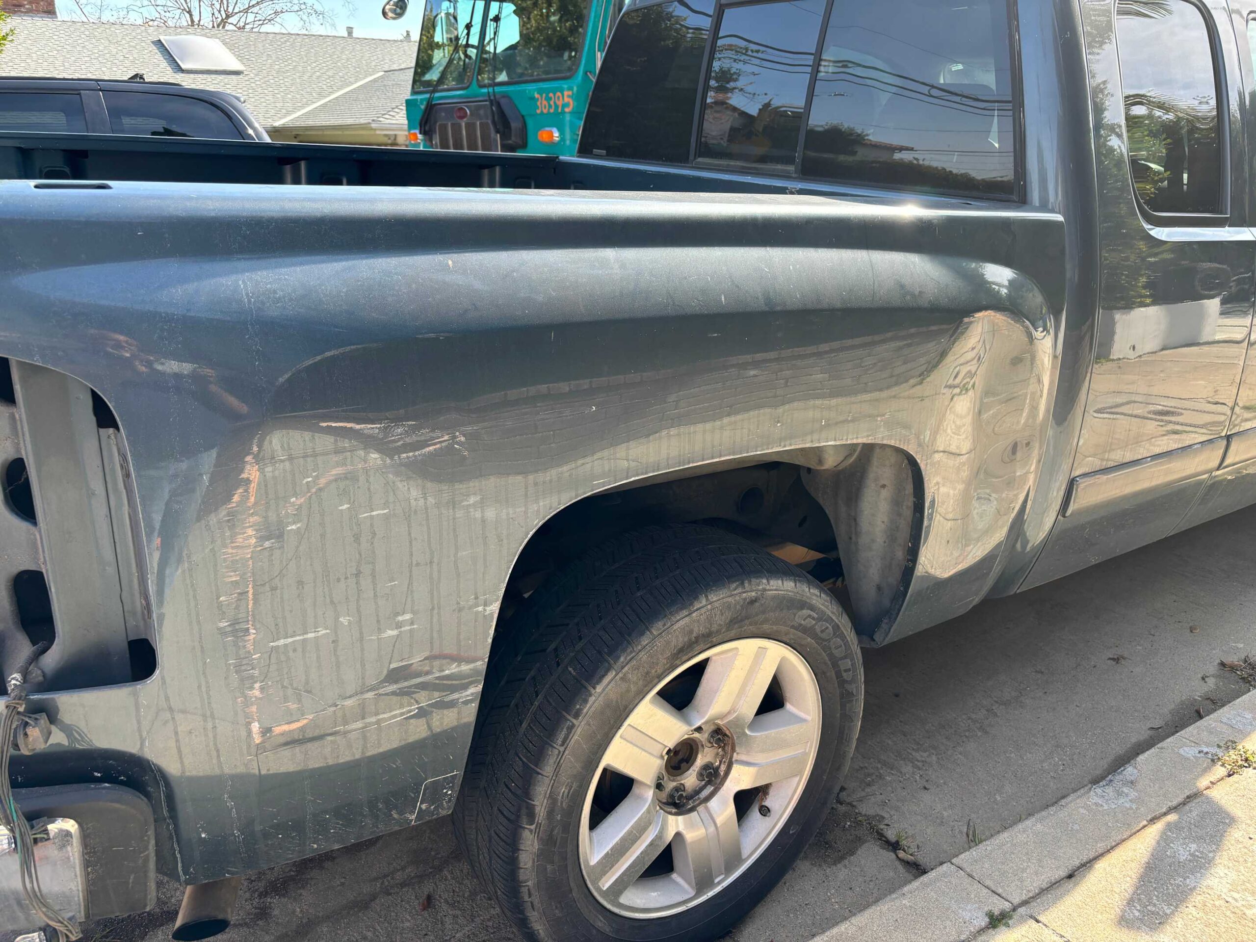 truckback2-before